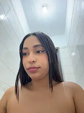 MiaCamille_ Live XXX Chat