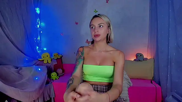 YourLizzyDoll Live XXX Chat