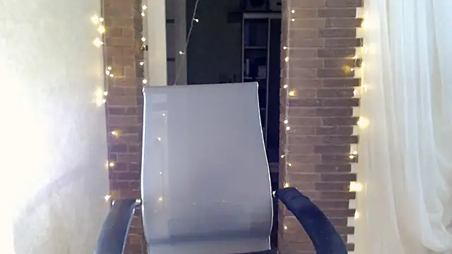 ms_kelarini's Live XXX Chat