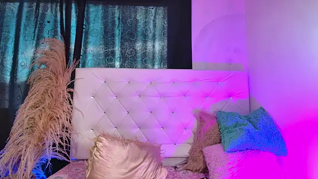 tatixxxvega Chat XXX live