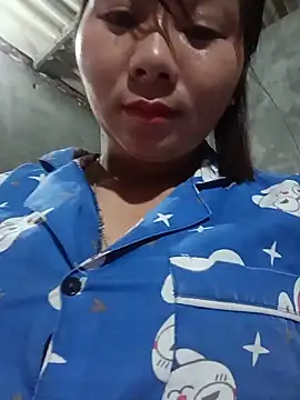 XXX chat uživo modela Mun_mun-