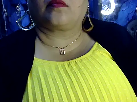 צ'אט XXX בשידור חי של Soniya_Sha