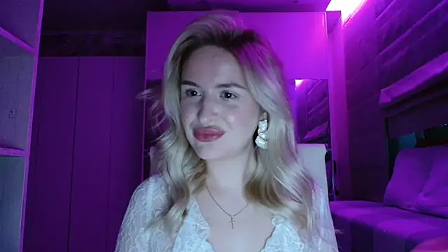 Jolenneky élő XXX-chatje