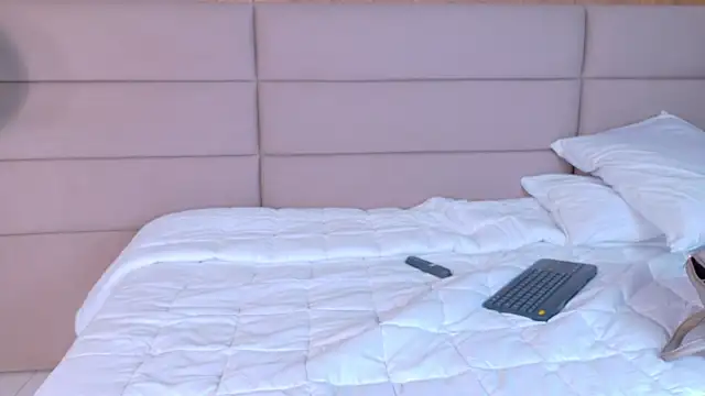 ZoehAngel Live XXX Chat