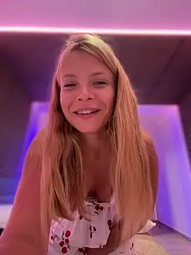 AnastasiaAniess Live XXX Chat