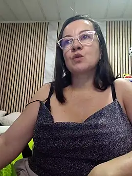 Sonialorens_ – Live XXX-chat
