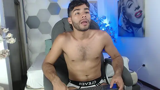Онлайн чат XXX AlejandroGreco