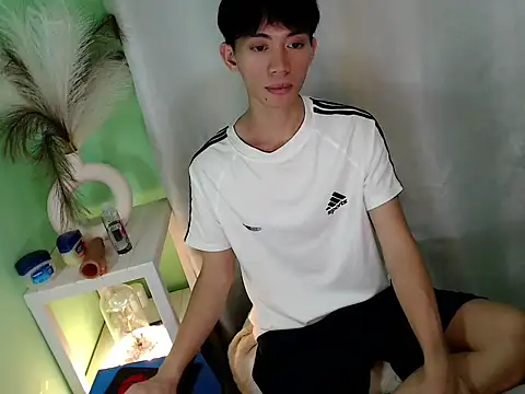 sycat69 现场XXX聊天
