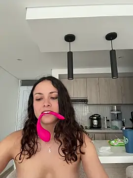 Megan_Rodrigo 现场XXX聊天