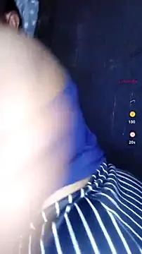 ChubbyMidgetxxx19 Chat XXX in diretta