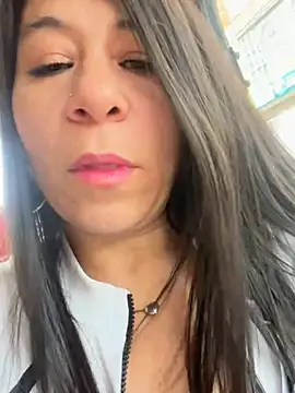 Chat XXX en directo de Dulce-miamilf