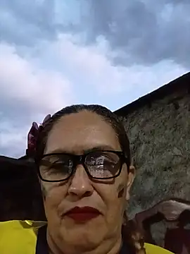Chat XXX en directo de MOTHER_AND_SON09