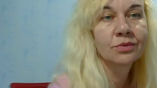 Chat XXX ao vivo de Ravelynni