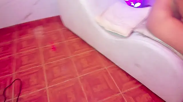 Chat +18 de AmazingOrgasm ao vivo