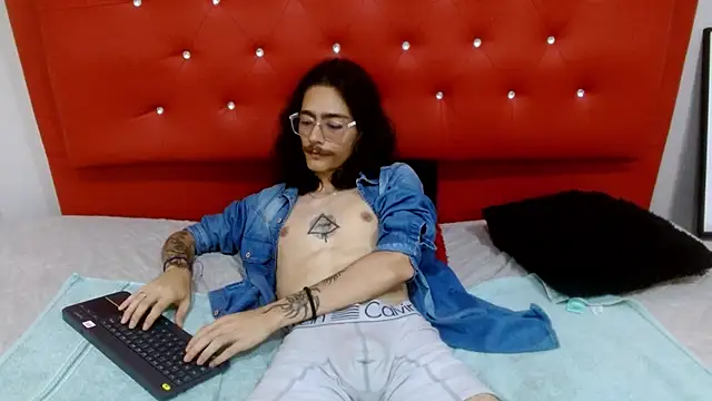 bigcock_robert 라이브 XXX 채팅