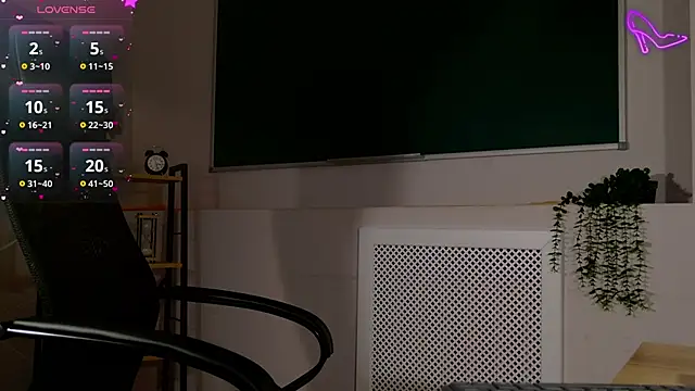 ClaireMathis Live XXX-Chat