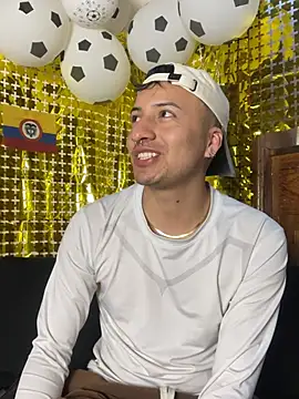 Živý XXX chat Dereck_Klain
