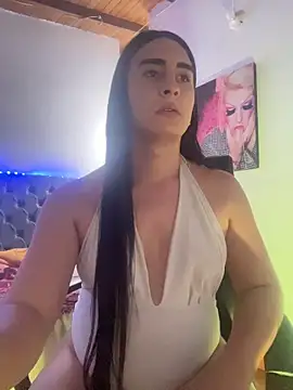 lola_diez Adlı Modelin Canlı XXX Sohbeti