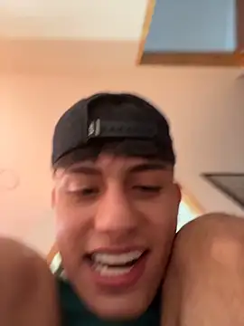 Lander_Cruz Live XXX-chat