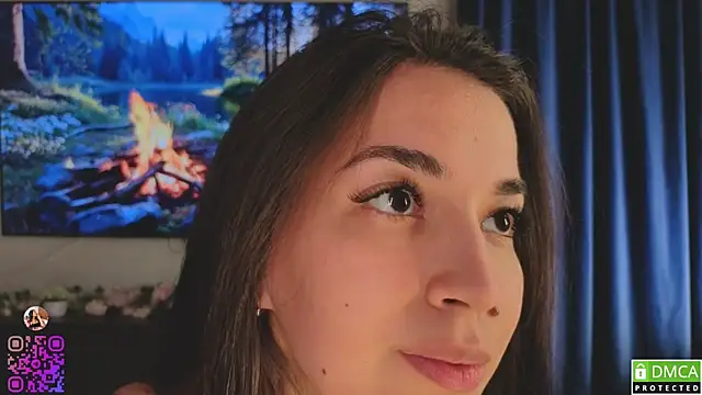 EmmyNoel Adlı Modelin Canlı XXX Sohbeti