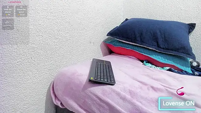 Chatroom XXX en direct de Lola_wish1