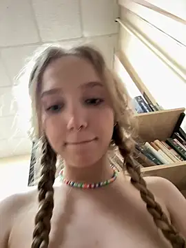 bambi_lu XXX чат на живо