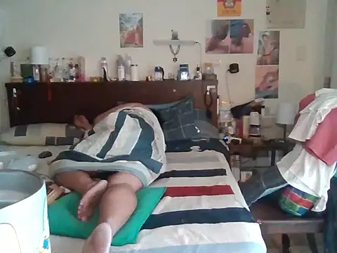 Chat +18 de ilove90123 ao vivo