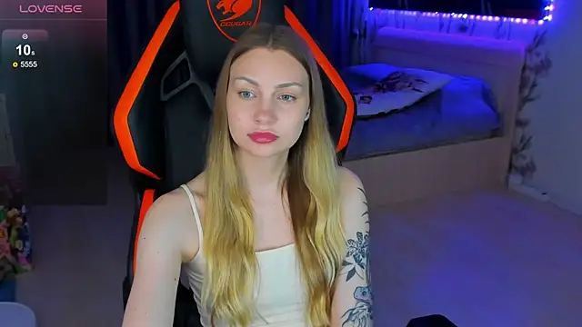 BiMolly élő XXX-chatje