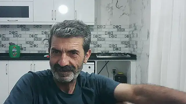 kobratrk21 Live XXX Chat