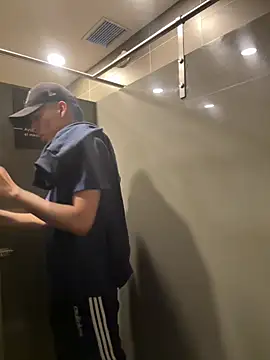 צ'אט XXX בשידור חי של The_Conquer