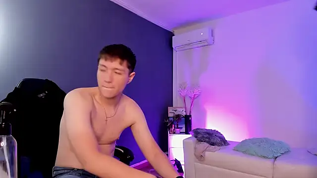 Handsomeboyss19 现场XXX聊天