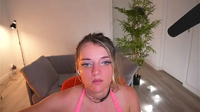 Magnetic_Amy Live XXX Chat
