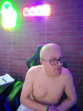 chronic_vibez Show in webcam