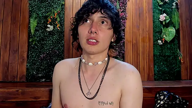 Brunodeluca_ Live XXX-Chat