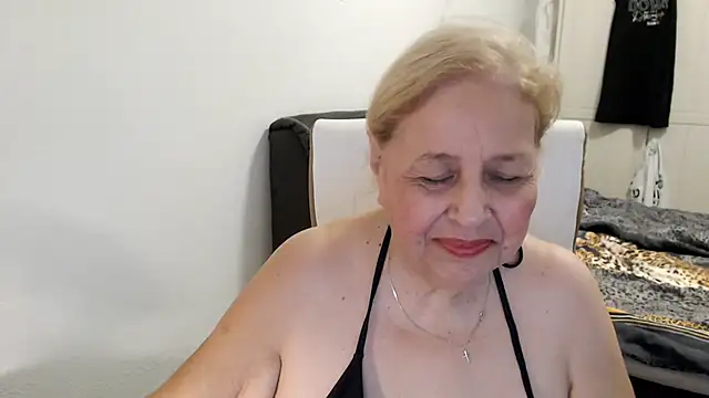 SusiLifeXXX: απευθείας συνομιλία ΧΧΧ