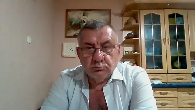 XXX chat uživo modela machomale3