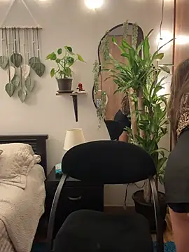 XXX chat uživo modela MailynFoxx