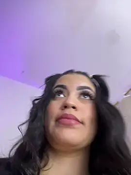 Živý XXX chat AlynAllen