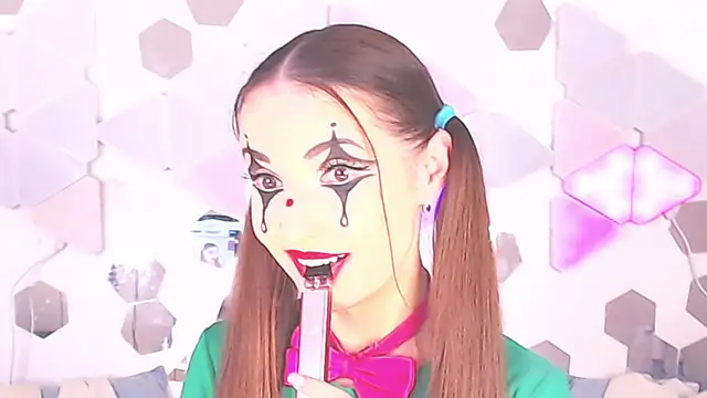 Czat XXX na żywo – LexiKiss