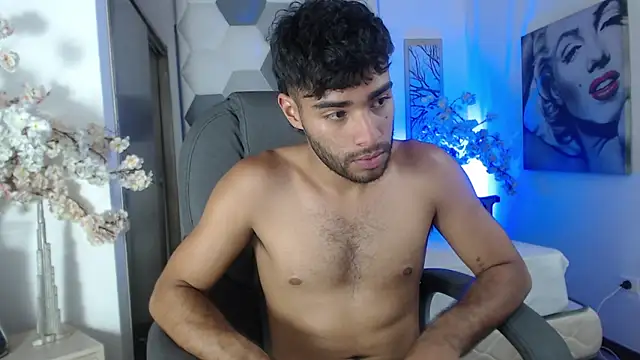 AlejandroGreco Live XXX Chat