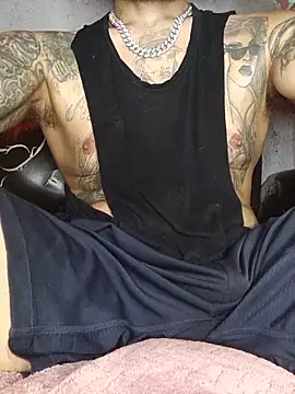 Kerryflon 现场XXX聊天
