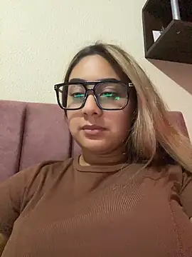 Miabonnett_ Obrolan Langsung XXX