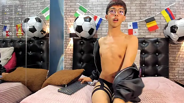 Eyden_Connor's Live XXX Chat