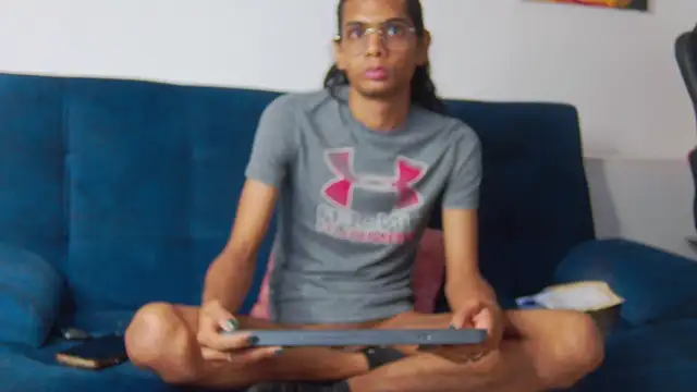 XXX chat uživo modela maxi_max0