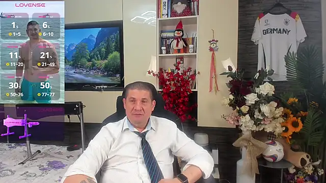 Chatroom XXX en direct de SpartacusDaddy48