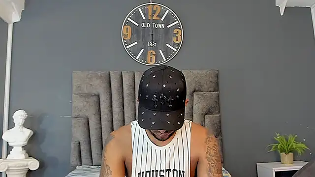 XXX chat uživo modela Robin_Rief
