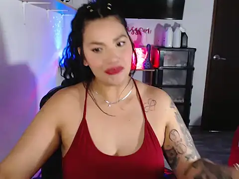 CarolinaRincon Live XXX Chat