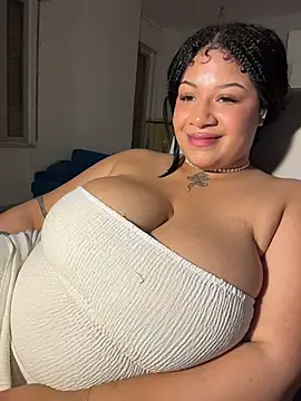 Czat XXX na żywo – SashaLiciosa_