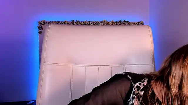 adhalee_js Live XXX-Chat