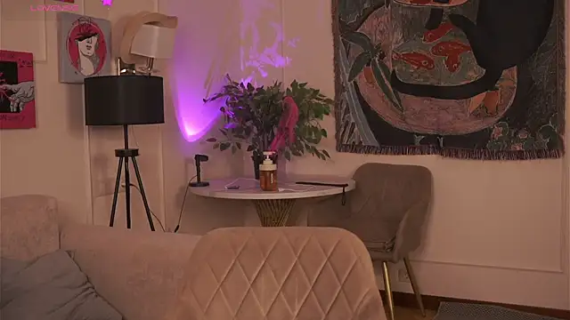 JanelBittherのライブXXXチャット